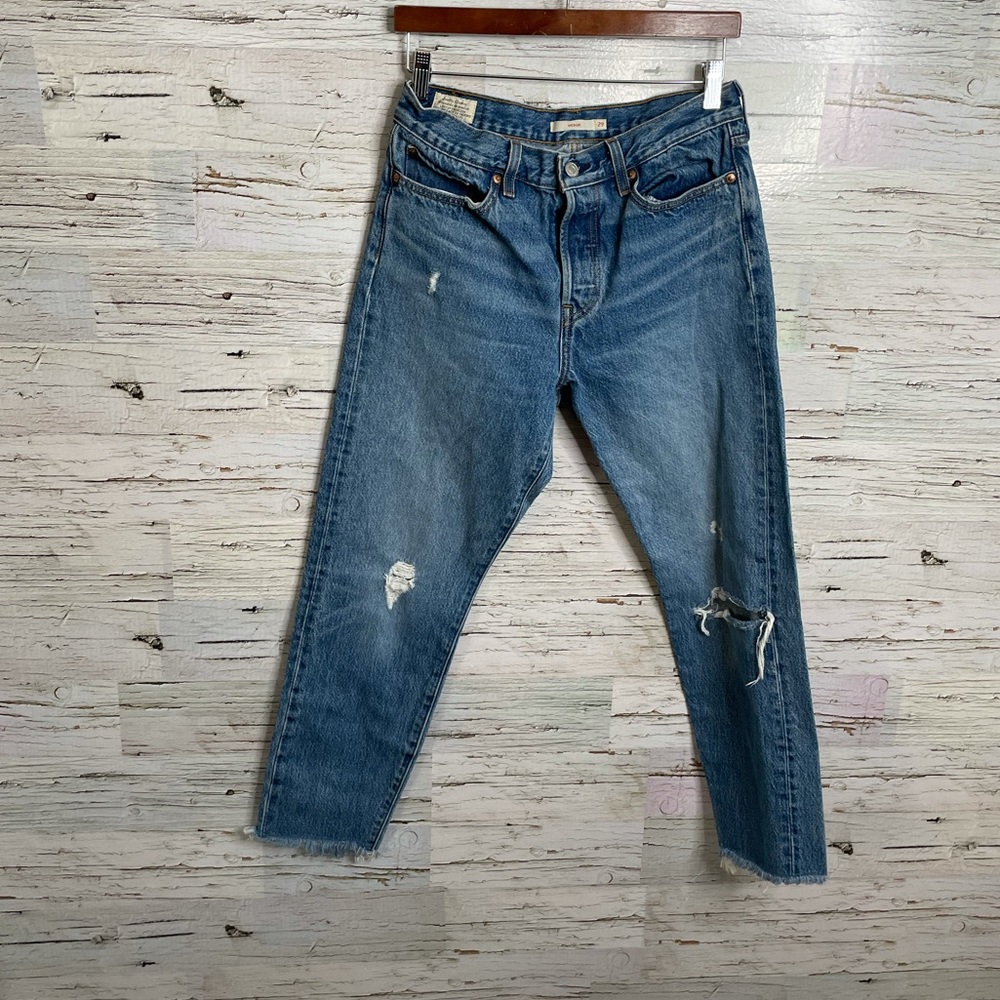 Levi's High Rise Blue Jeans